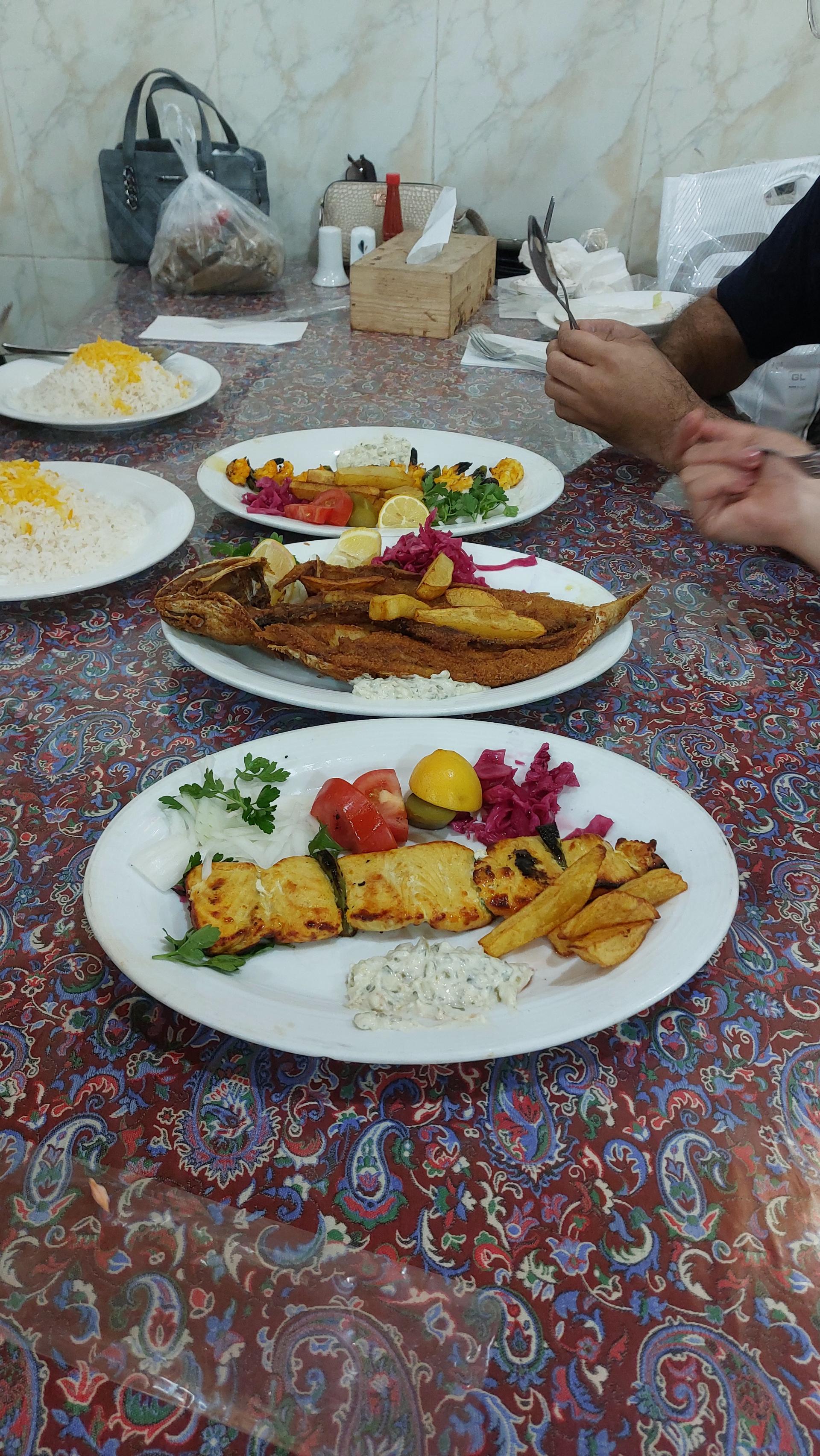 عکس رستوران تهرانی