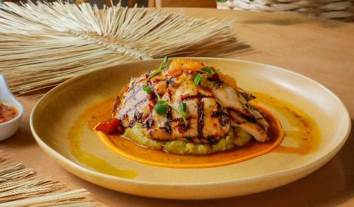 عکس کافه رستوران بالابوم