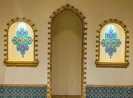 عکس عمارت هنرمند
