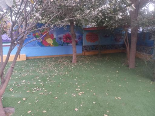 عکس مجموعه فرهنگی آموزشی فراز اندیشه(باغ مدرسه)