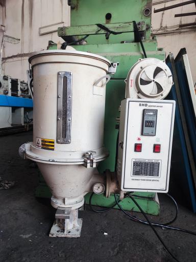 عکس بنگاه معاملاتی دستگاه های تزریق پلاستیک خنجری