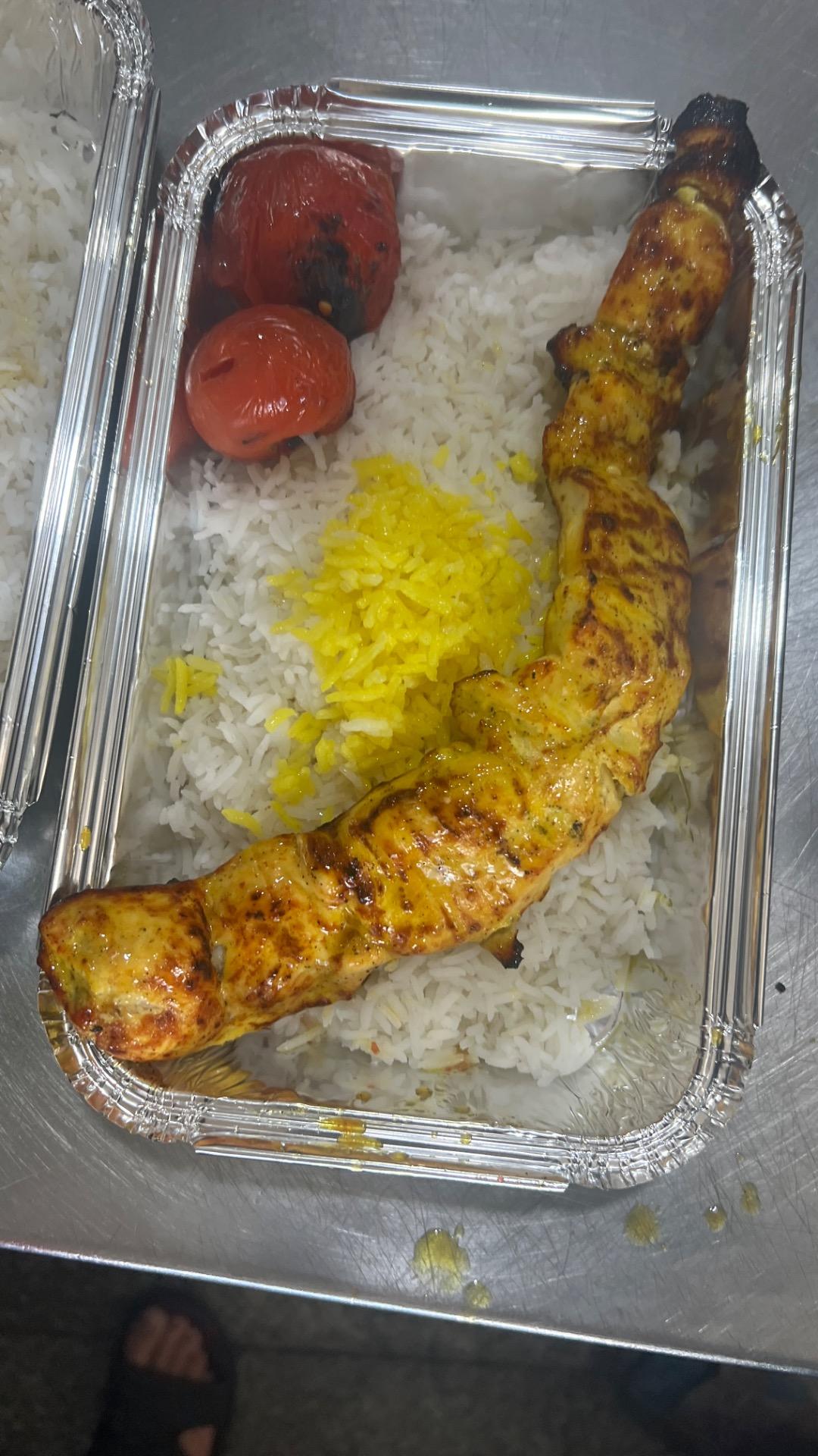 عکس چلوکبابی جوان