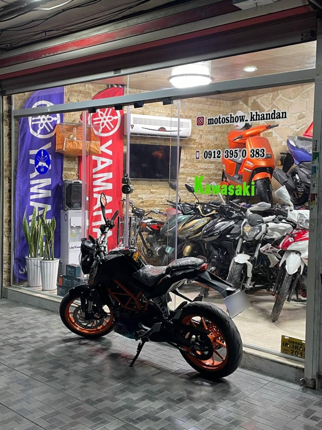 عکس گالری خندان