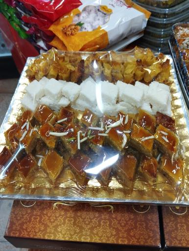 عکس قنادی و عرقیات طالبی