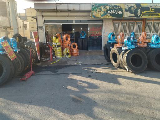 عکس فروشگاه لاستیک خودرو دهکردی 