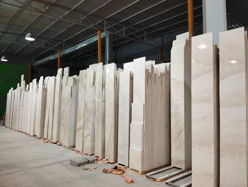 عکس سنگ عباس آباد