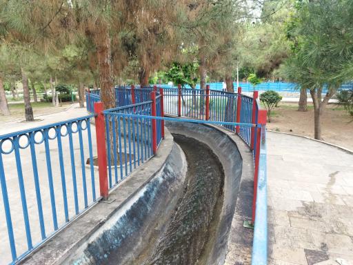 عکس آبنما بوستان کاج