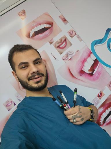 عکس دندانسازی دکتر شایان دامرودی 