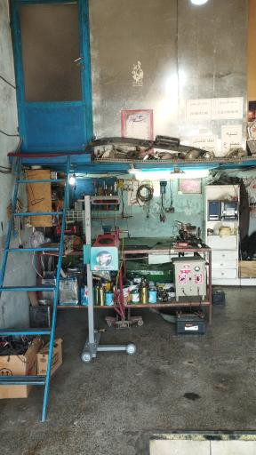 عکس باطری سازی و برق خودرو مسلم