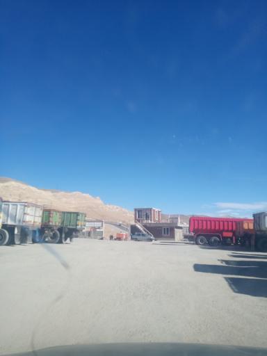 عکس ترمینال کامیون‌داران سمیرم