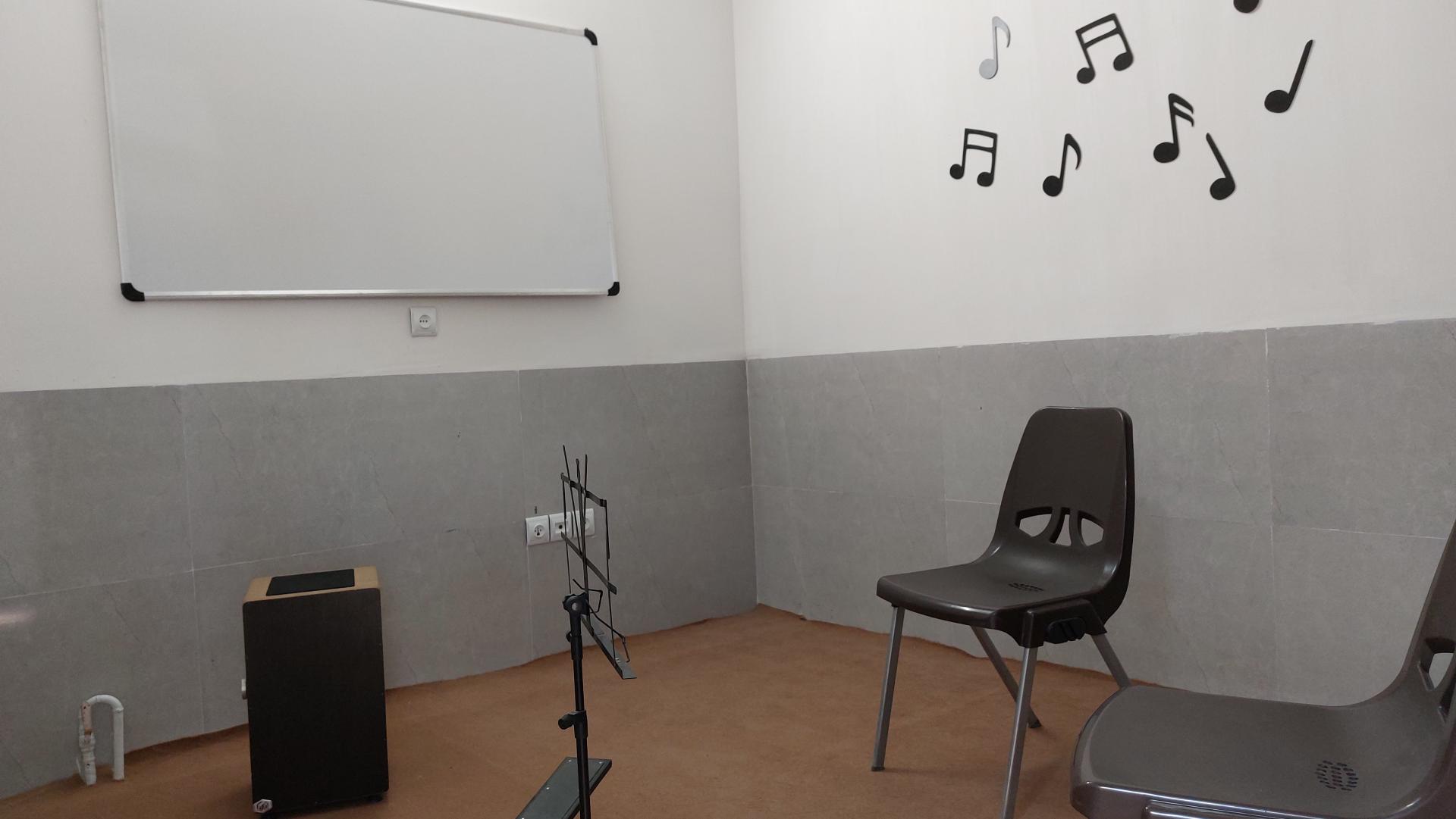 عکس آموزشگاه موسیقی طنین 