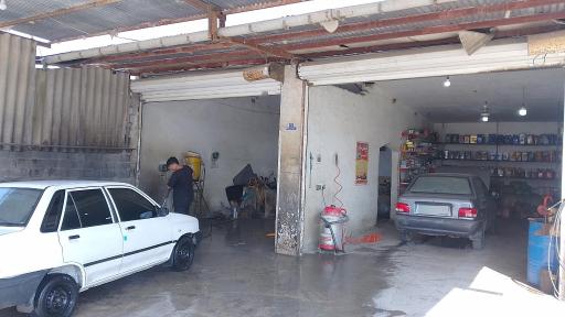 عکس تعویض روغن و کارواش مهدی پور