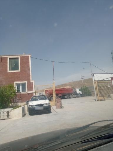 عکس ترمینال کامیون‌داران سمیرم