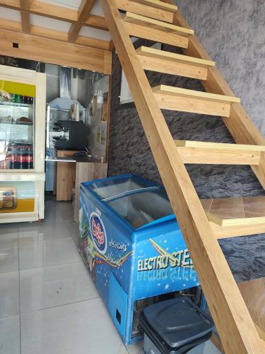 عکس کافه فست فود آبنوس