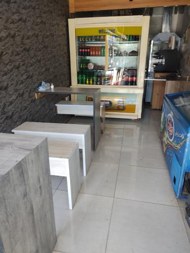 عکس کافه فست فود آبنوس