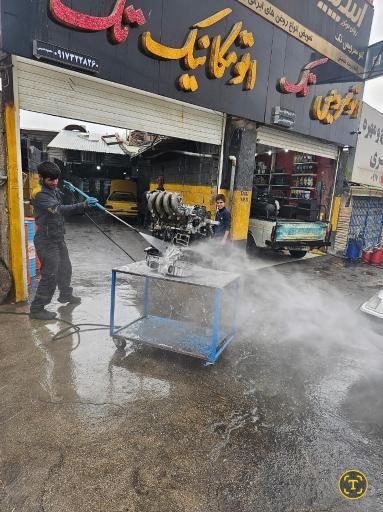 عکس تعمیرگاه مکانیکی محمود حسینی