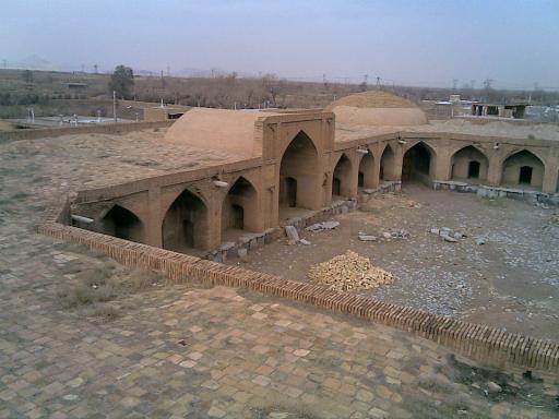 عکس کاروانسرای تاریخی شیخ علی خان زنگنه