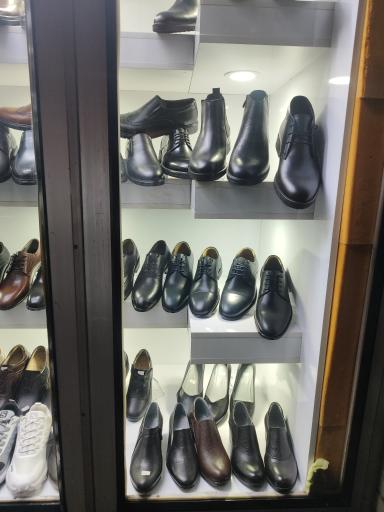 عکس تولیدی کفش اکبری 