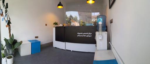 عکس تعمیرات موبایل و لپ‌ تاپ البان