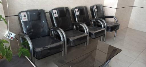 عکس مشاور املاک آریافر