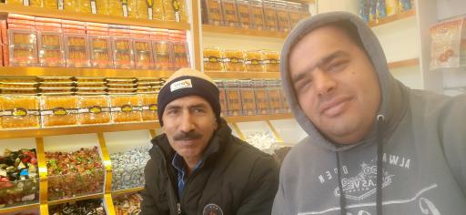 عکس فروشگاه سوغات مشهد