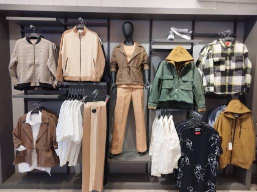 نمایندگی پوشاک تعطیلات