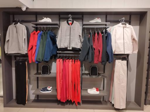 نمایندگی پوشاک تعطیلات