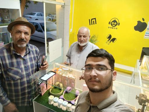 عکس همراه حکیم