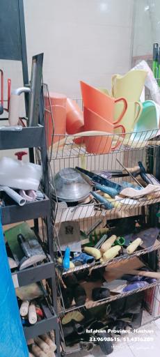 عکس فروشگاه ابزارآلات