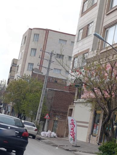 عکس دیلی مارکت  (دانشگاه)