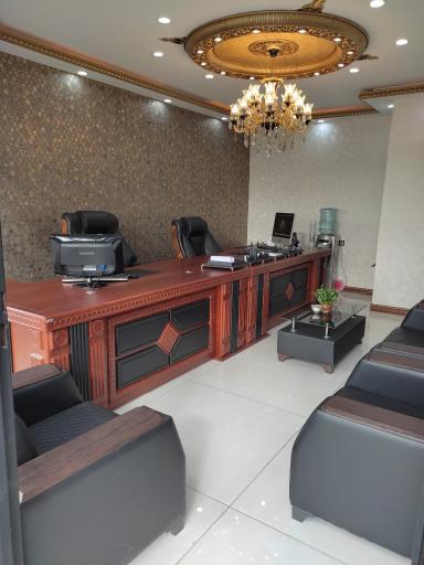 عکس مشاور املاک احسانیان