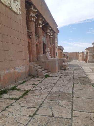 عکس شهرک سینمایی دفاع مقدس