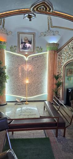 عکس آرامگاه پروفسور حسابی