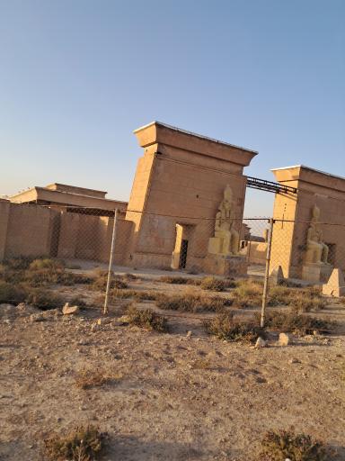 عکس شهرک سینمایی دفاع مقدس