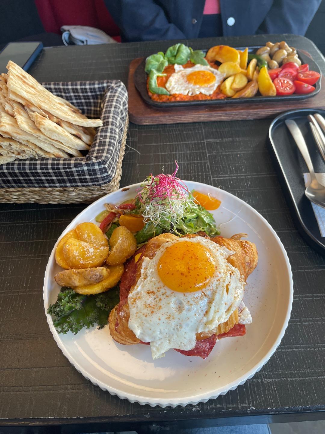 عکس آمی وایب