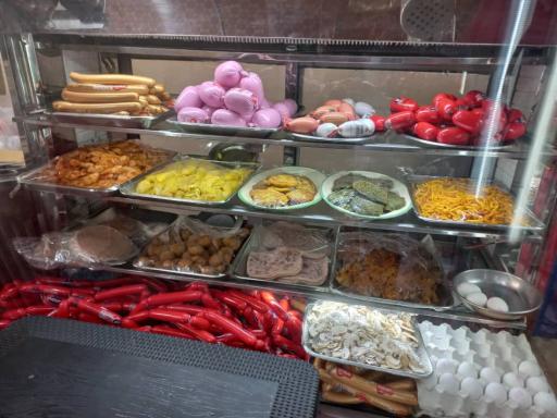 عکس ساندویچی عمو سعید 