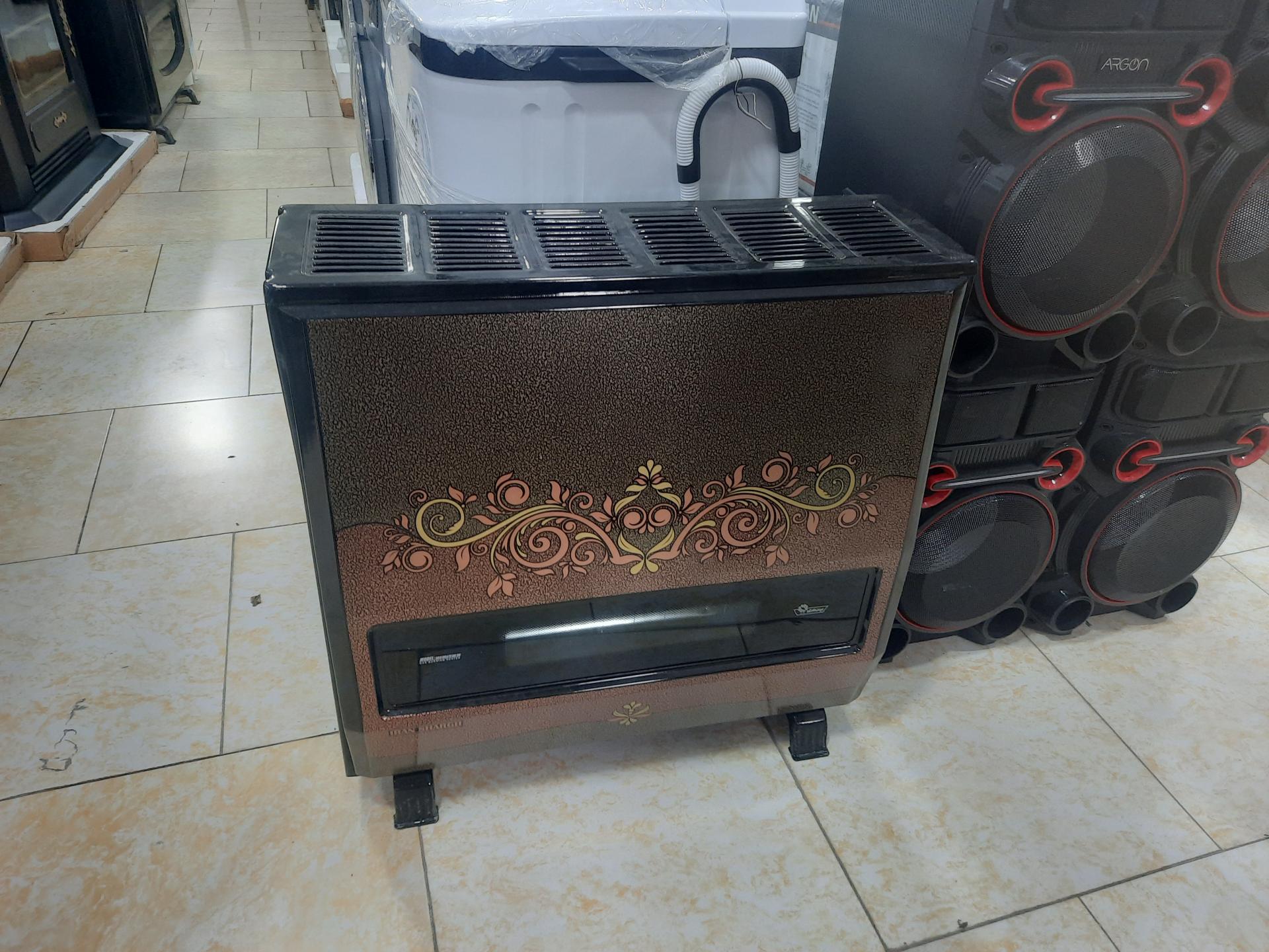 عکس فروشگاه لوازم خانگی و چوبی حجت