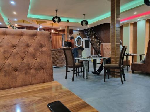 عکس رستوران غذای ایرانی الشن 