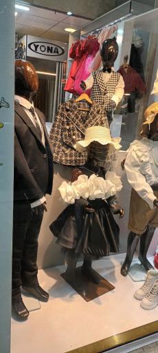 عکس گالری پوشاک بچه گانه یونا