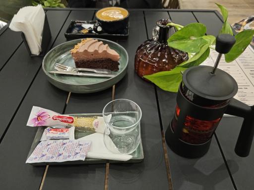 عکس کافه بین