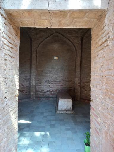 عکس گنبد مشتاقیه