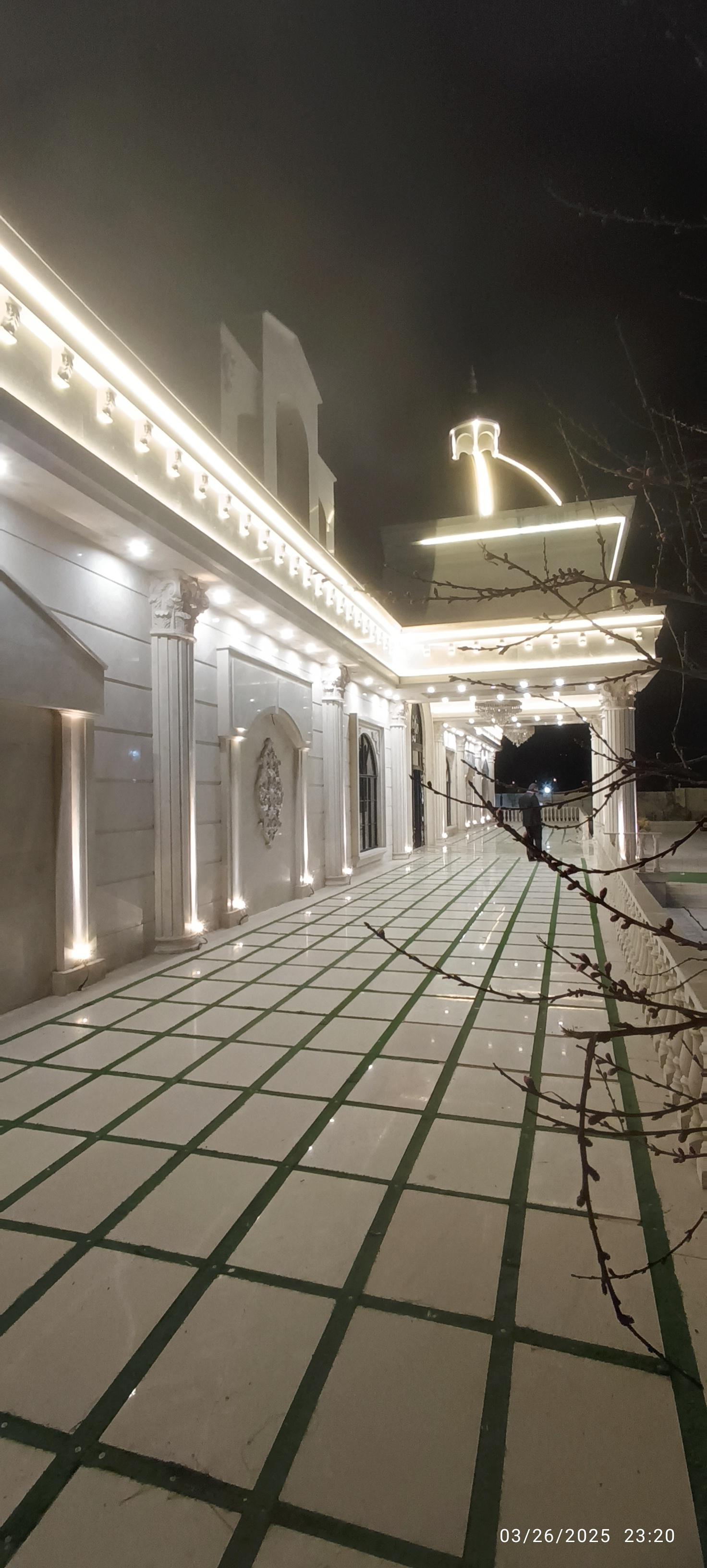 عکس عمارت لیان