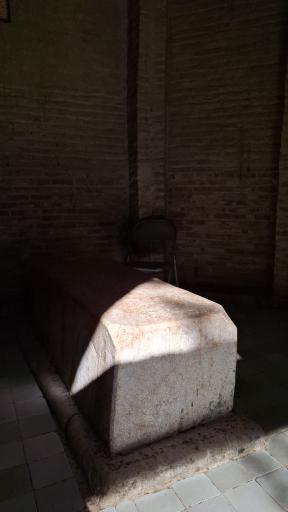 عکس گنبد مشتاقیه