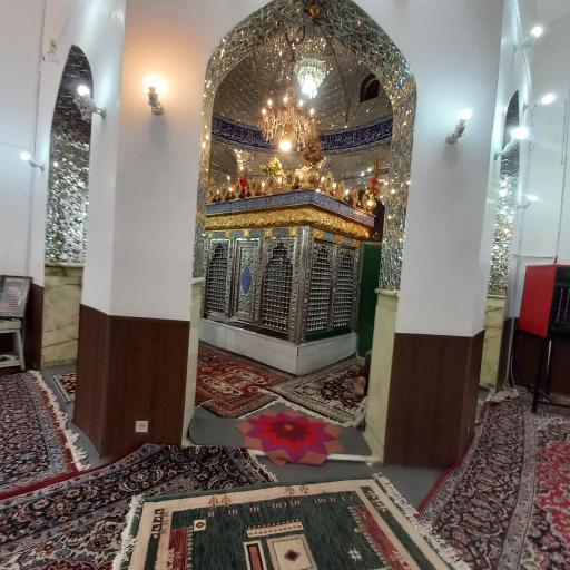 عکس مسجد مرحوم حاج میرصالح و امامزاده حلیمه خاتون (س)