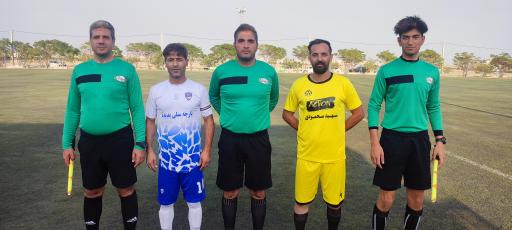 عکس استادیوم فوتبال چمن مصنوعی شهید صادقی