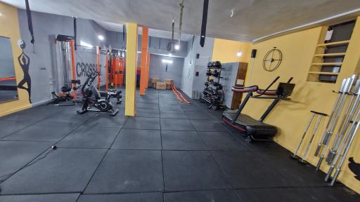 عکس باشگاه ورزشی کارما ویژه بانوان