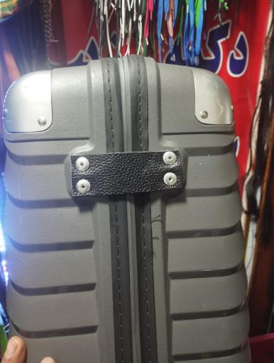 عکس تعمیرات چمدان امیر