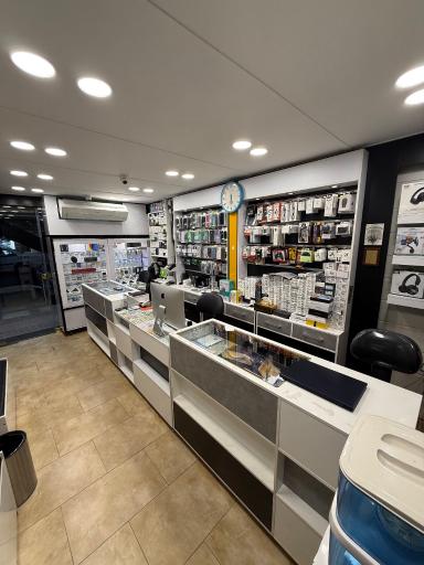 عکس موبایل پل ارتباطات