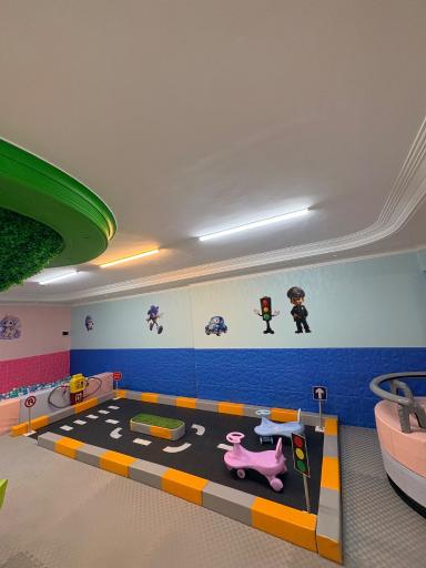 عکس خانه بازی پاستیلا