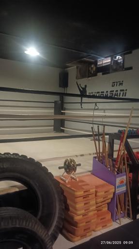 عکس باشگاه کیک بوکسینگ خراسانی